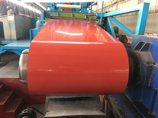 Lớp phủ mái nhà Vòng thép sơn trước 600mm-1250mm Đối với xây dựng / trang trí