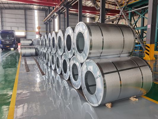 600-1250mm Hot Dip Galvanized Coil Kháng ăn mòn Thường xuyên / Không / Big Spangle