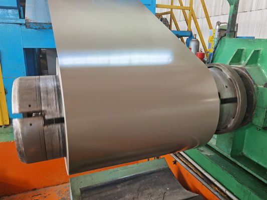 Chất liệu mái nhà được sơn sẵn bền Vòng xoắn màu khác nhau cho xây dựng