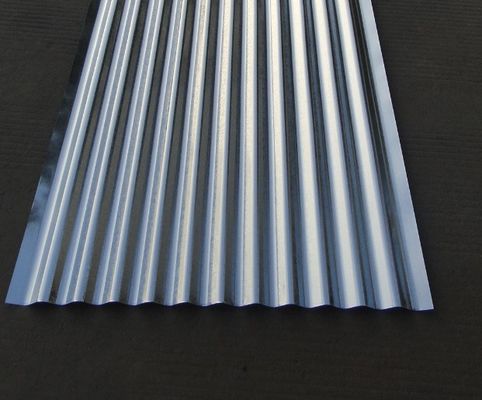 60-95HRB Độ cứng bề mặt Bảng thép lợp cho mái nhà và xây dựng