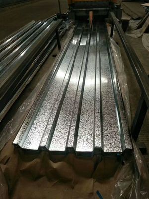 Big Spangle tấm thép lốp 60-95HRB Độ cứng bề mặt Màu trắng