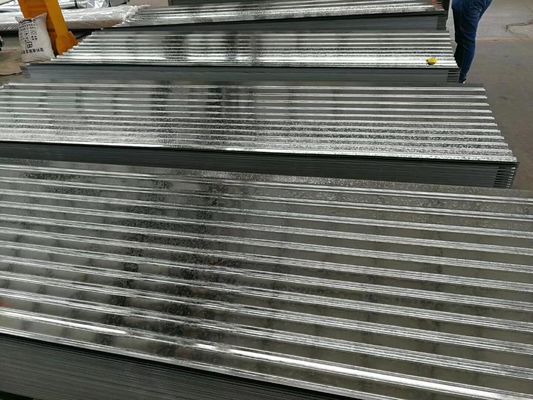 Big Spangle tấm thép lốp 60-95HRB Độ cứng bề mặt Màu trắng